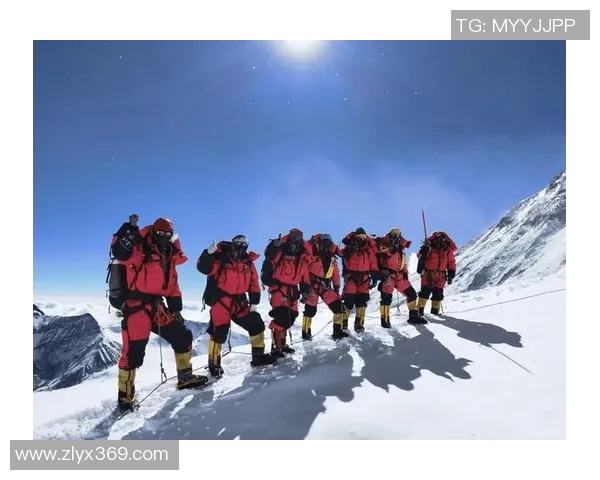 攀登人生的巅峰：周强与深度对话中的挑战与成长