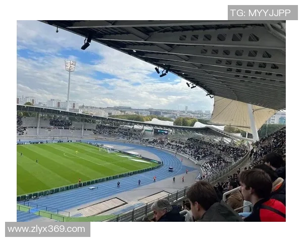 法乙精彩对决FC巴黎迎战南锡势均力敌的较量即将上演